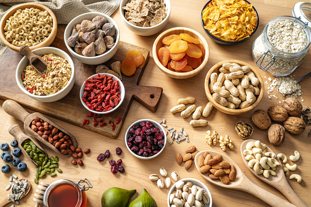 胃に負担をかけにくい間食におすすめの食材