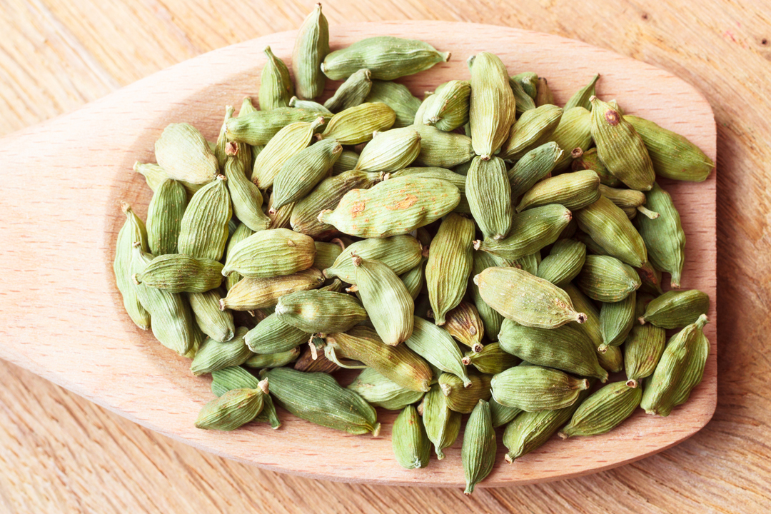 カルダモンが花粉症に効く！？驚きの効果とおすすめの飲み方・簡単レシピ7選